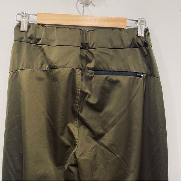 ATHLETA 8 Radiant Green High Rise Shine Joggers Gorpcore Athleisure Zip Ankle - Picture 7 of 16